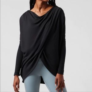 Athleta NWT Purana Wrap Sweatshirt size XS Black